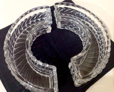 732550 by Baccarat