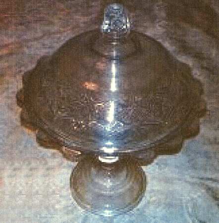 Chain with Star Compote & Lid