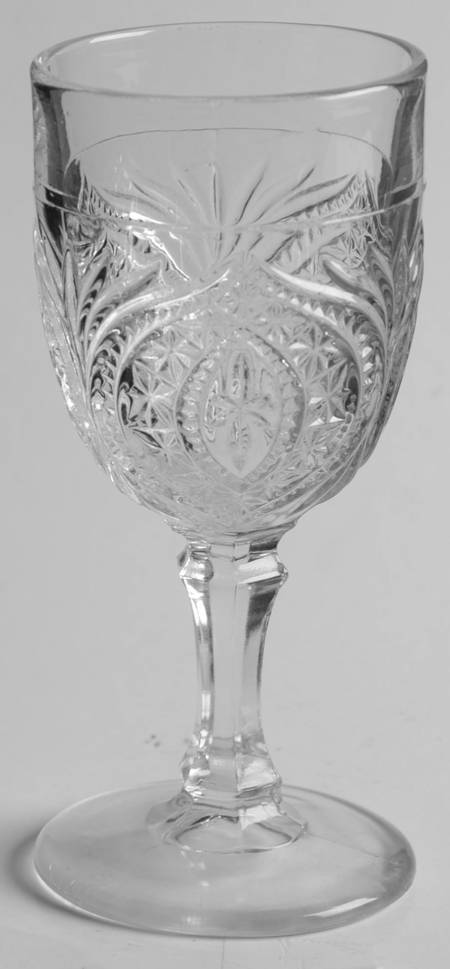 Buckle with Star Cordial Glass