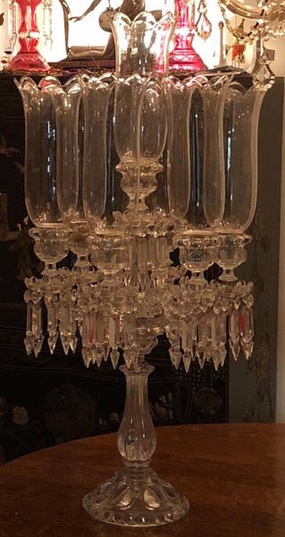 Medallion 7 Light Candelabra w/Globes