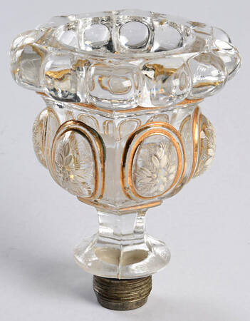 Medallion Round Candelabra Connector