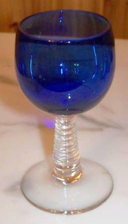 Ringmont Cobalt Blue Water Goblet