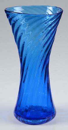Vases #2615 Twist Optic Vase