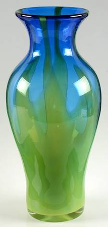 Vases #2015 14" Fire & Ice Vase
