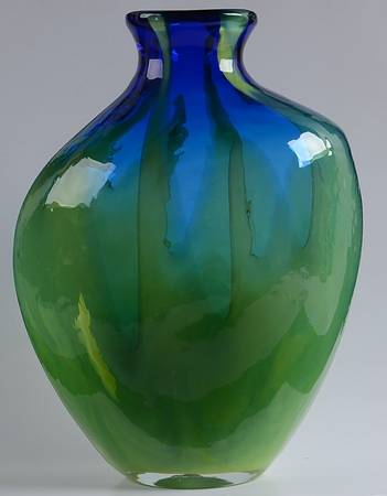 Vases #1706 14" Fire & Ice Vase