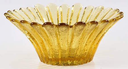 Bowls & Centerpieces #847S 7" Daisy Bowl