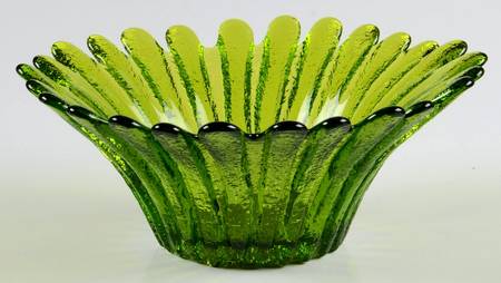 Bowls & Centerpieces #847S 7" Daisy Bowl