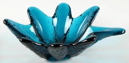 Bowls & Centerpieces #2303 7" Textured Star Bowl