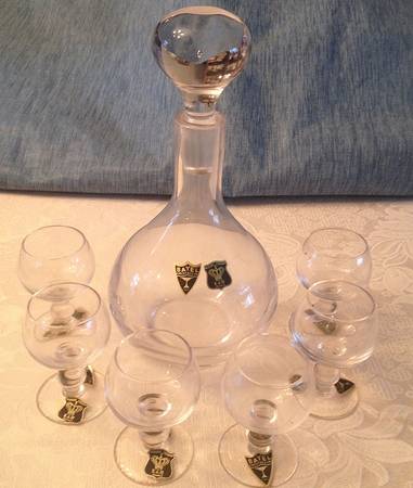 BAY11 Decanter & Stopper