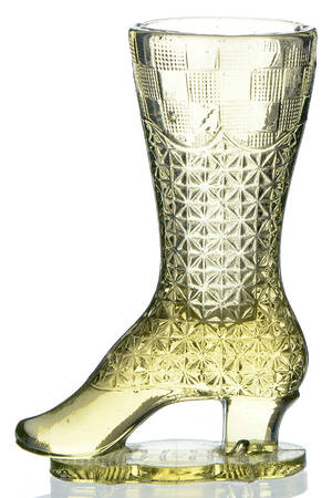 Bellaire Animals &amp; Figurines by Bellaire Goblet 