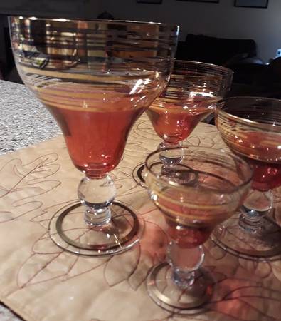 886-3 Cordial Glass