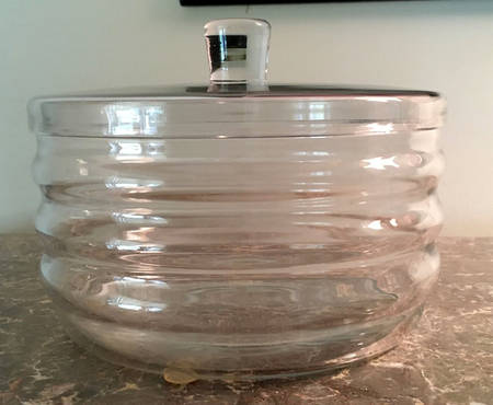 Giftware Biscuit Barrel & Lid