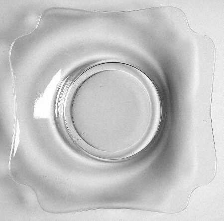 3400 Clear Shape 3400 Saucer Only for Square 4-Toe Cup