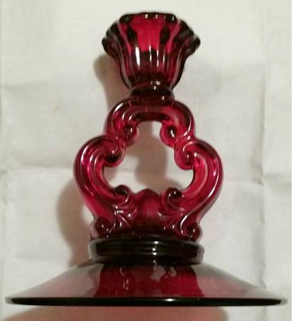 3400 Ruby 5" KeyHole Candlestick w/Round Base