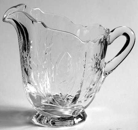Adonis Footed Creamer