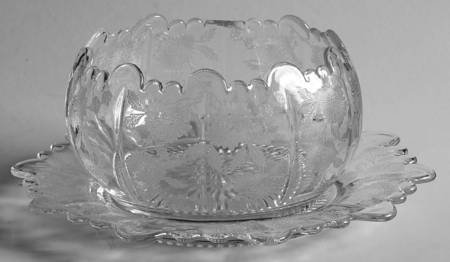 Blossom Time  Martha/279 Cupped Mayonnaise with Underplate