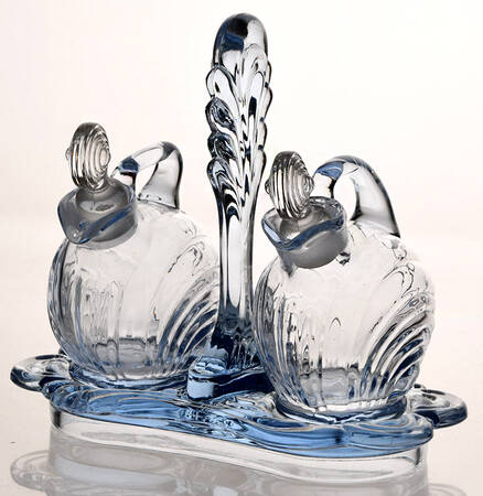 Caprice Moonlight Blue (Stem 300) Oil, Vinegar and Tray with Center Handle