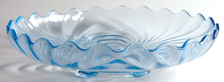 Caprice Moonlight Blue (Stem 300) 10" 4-Toed Round Shallow Bowl
