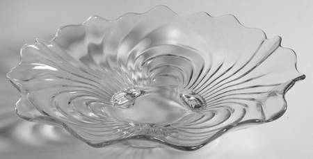 Caprice Clear (Stem 300) 11" Round 3-Toed Crimped Bowl