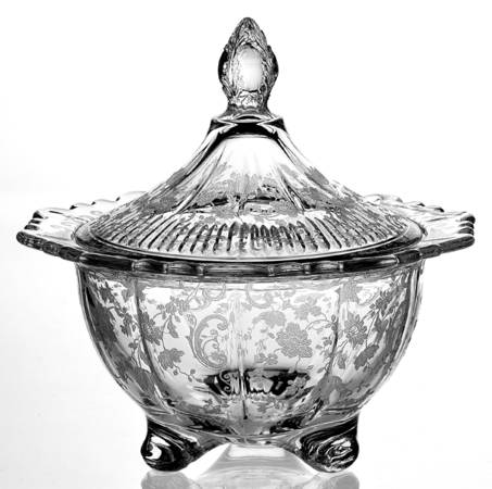 Chantilly Martha/311 Candy Box with Lid