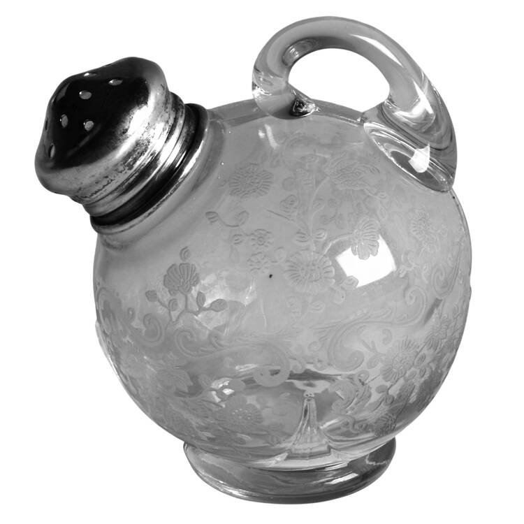 Chantilly Shaker & Sterling Lid