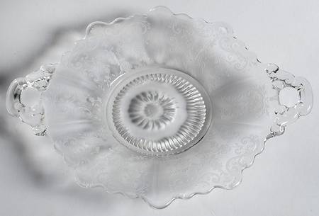 Chantilly Martha/327 7"2 Handled Plate/Mayonnaise Underplate