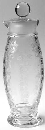 Chantilly 32 Oz Cocktail Shaker with Lid by Cambridge