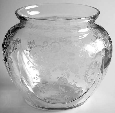Chantilly 3400 5" Globe Vase