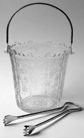 Chantilly Martha/674 Ice Bucket with Handle and Tongs