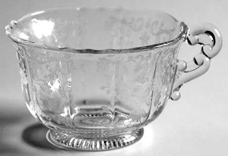 Chantilly Martha/101 Footed Cup Only