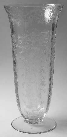 Chantilly 13" Footed Vase