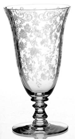 Chantilly Footed Tumbler