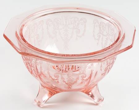 Cleo Pink (Stem 3077) Candy Box No Lid