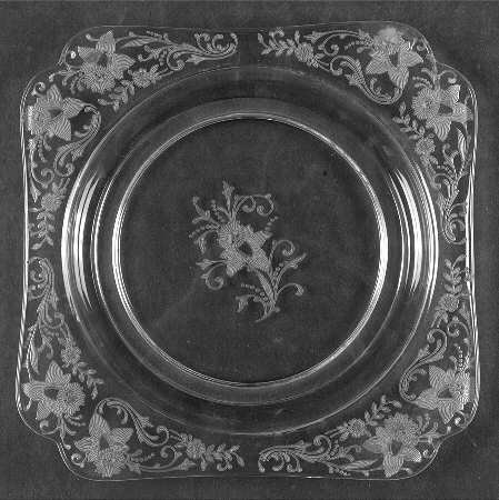 Daffodil Clear (Stem 3779, Not Gold Encrusted) Square Plate