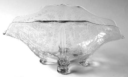 Diane Clear (Stem 3122) 3400 4 Toed Narrow Crimped Bowl