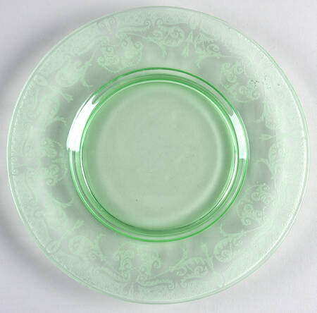 Etch 520 Green (Stem 3060) Luncheon Plate