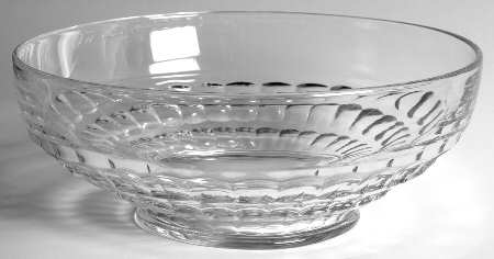 Heirloom Clear 9" Round Bowl