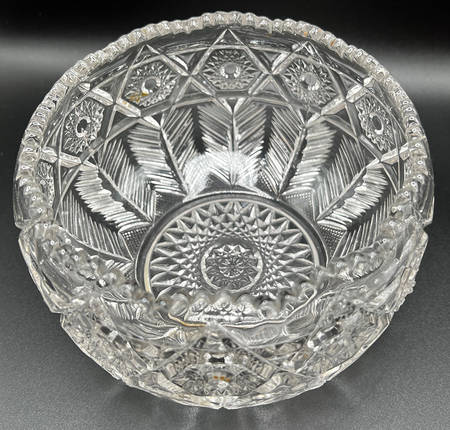 Inverted Feather 6" Round Bowl