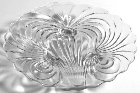 Krystolshell Clear 8" 3-Toed Plate by Cambridge