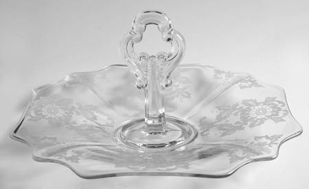 Lorna Clear (Stem 3035) 3400/10 Center Handled Tray
