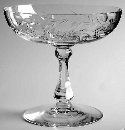 Lynbrook 5" Footed Comport