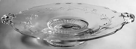 Lynbrook 8" Footed Plate
