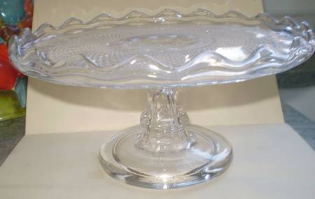 Mt. Vernon Clear Round Cake Stand