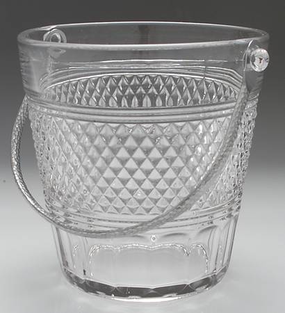 Mt. Vernon Clear Ice Bucket