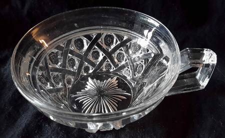 Ribbon Candy Punch Cup