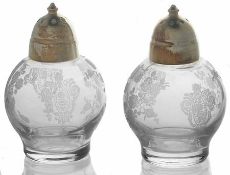 Rose Point Clear Shaker Set with Metal Lids