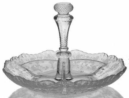 Rose Point Clear 7" Round Center Handle 3 Part Relish