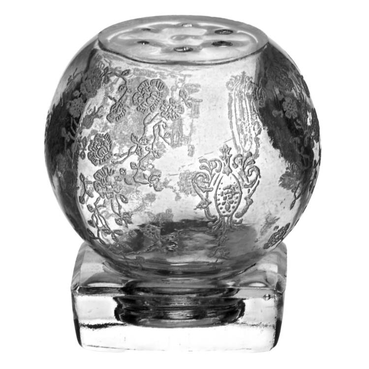 Rose Point Clear Shaker with Glass Lid/Base