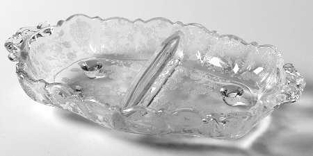 Rose Point Clear #3900 124 Oblong Vertical Divided 2 Part Relish
