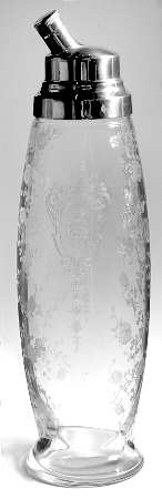 Rose Point Clear 46 Oz Cocktail Shaker with Lid